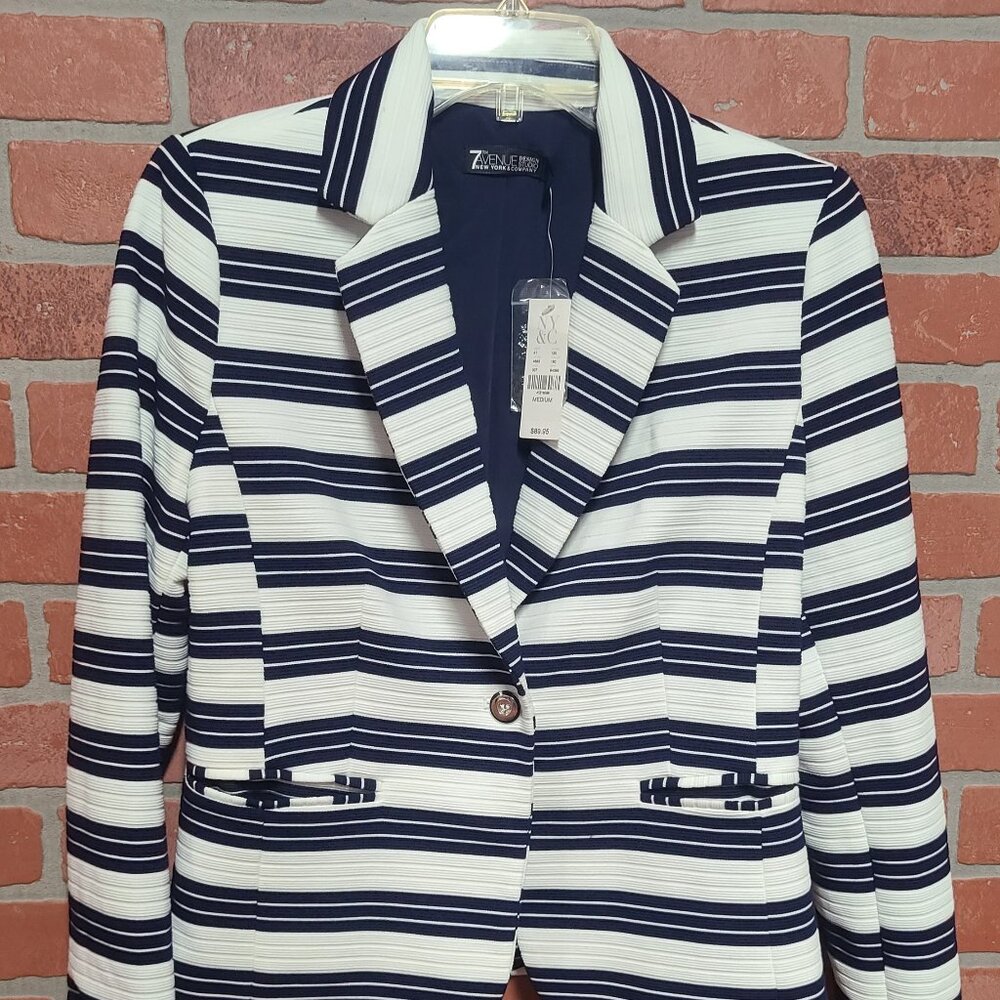 New York & CO 7th Ave Blazer Size M Brand New with Tags, 1 button blazer